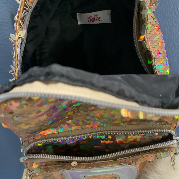 JUSTICE Unicorn Initial "D” Flip Sequin Backpack - Picture 6 of 6